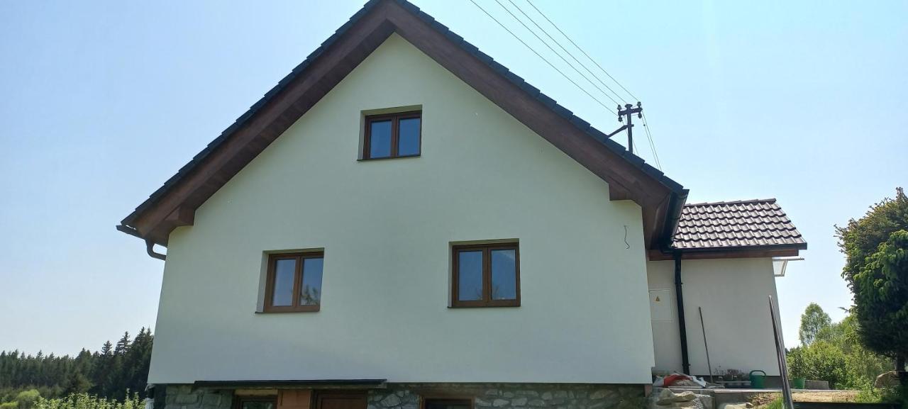 Apartman V Jame Černá v Pošumaví المظهر الخارجي الصورة